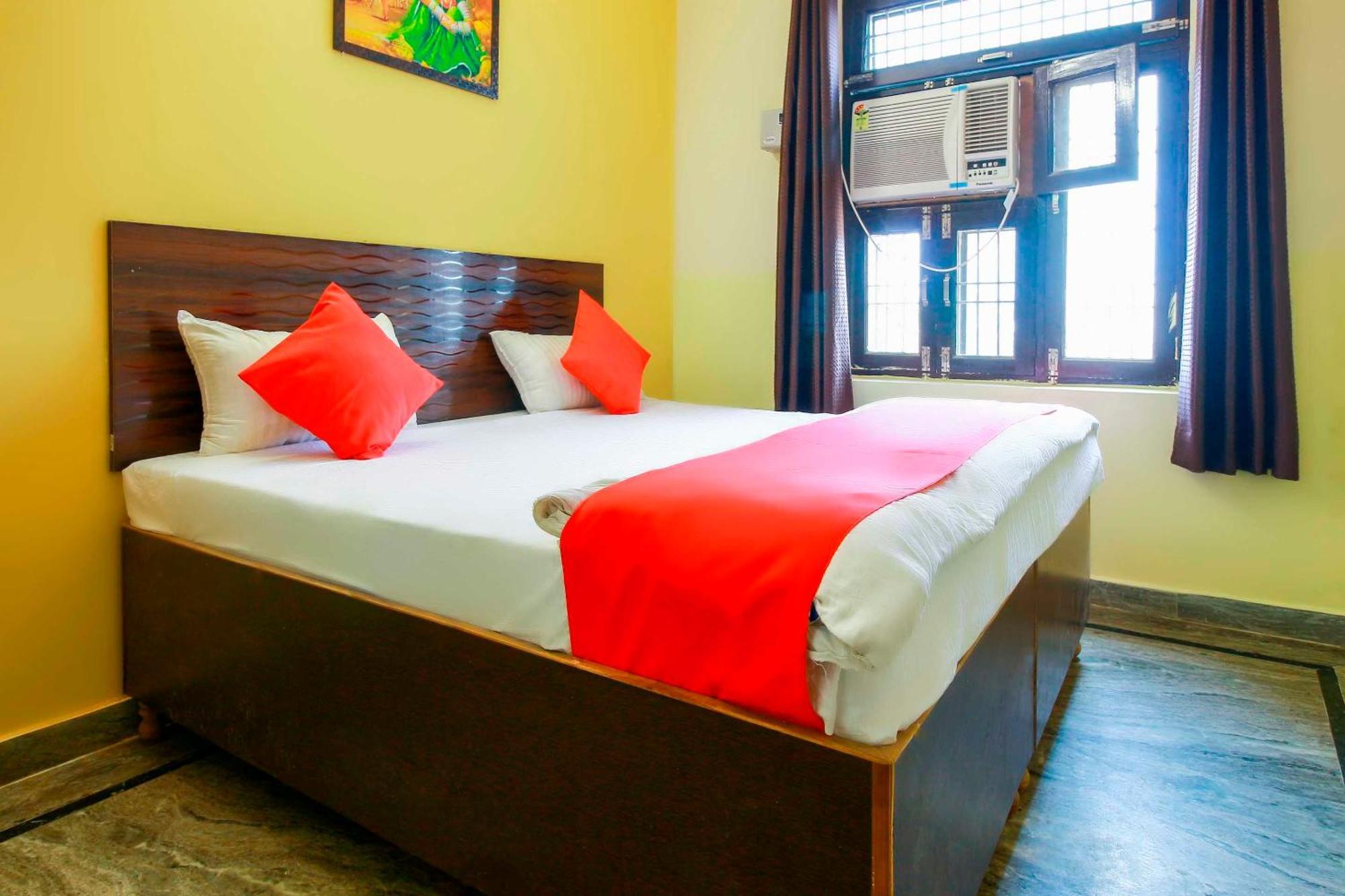 Hotel O Drizzling Land Muradnagar Kültér fotó