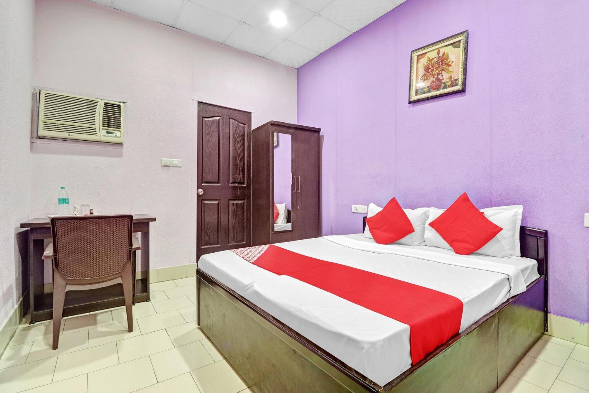 Hotel O Drizzling Land Muradnagar Kültér fotó