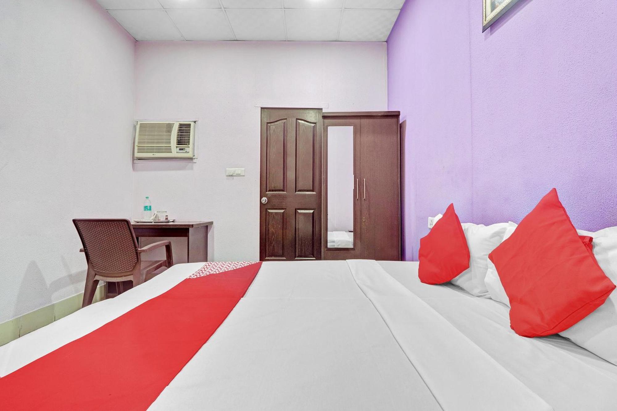 Hotel O Drizzling Land Muradnagar Kültér fotó